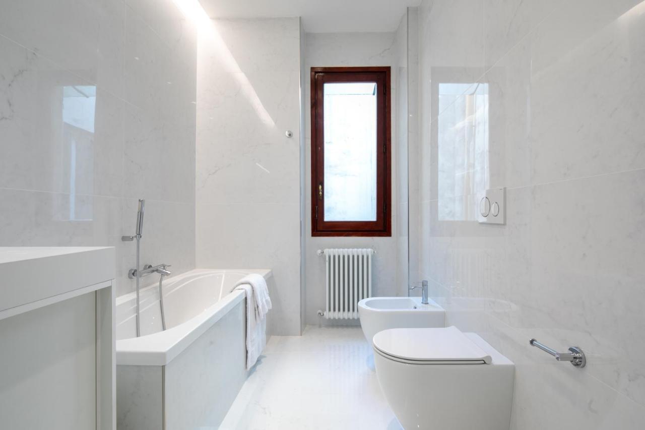 Ponte Vecchio White By Mmega Appartement *